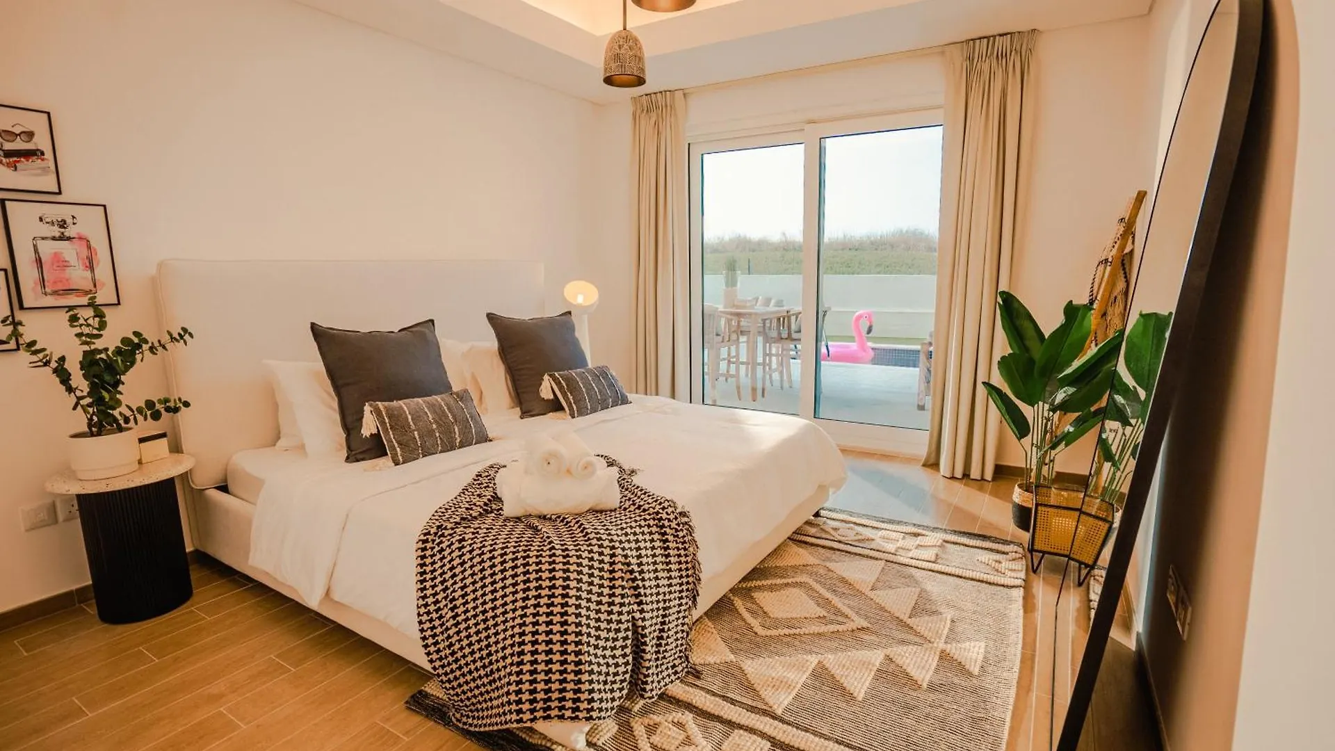 Private Pool & Beach At Your Doorstep Abou Dabi 0*,  Émirats arabes unis